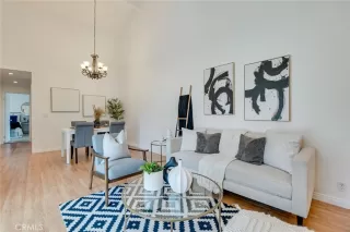 Photo #5: OC24125943 Listing 