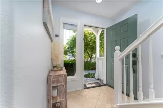 Photo #5: OC24126058 Listing 