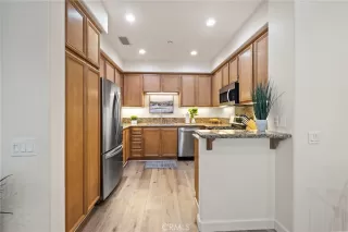 Photo #2: OC24126116 Listing 