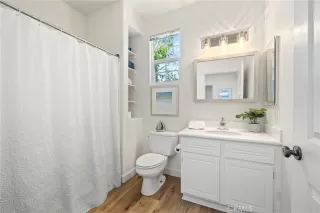 Photo #6: OC24126116 Listing 