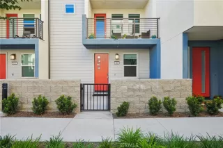 Photo #1: OC24126360 Listing 