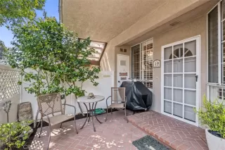 Photo #4: OC24126449 Listing