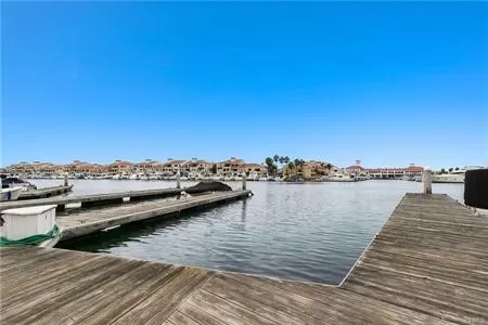 MLS: OC24126671 Condo For Sale