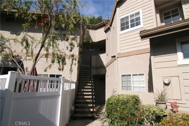 MLS: OC24126688 Condo For Sale