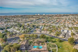 Photo #4: OC24127701 Listing 