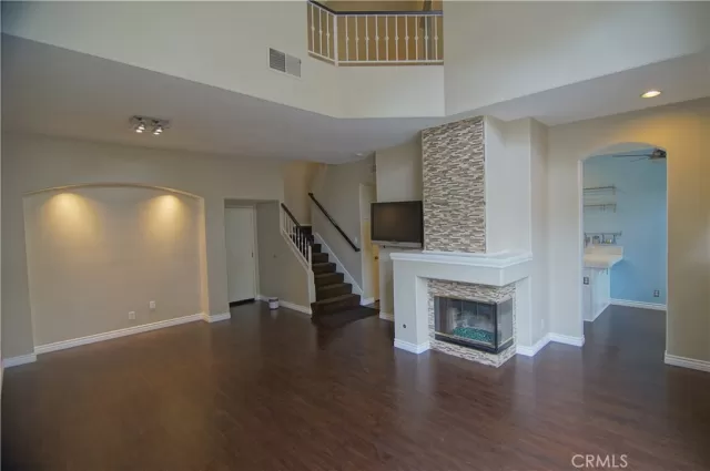 MLS: OC24127859 Condo For Sale