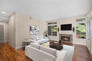 Photo #6: OC24128323 Listing 