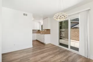 Photo #4: OC24128640 Listing 