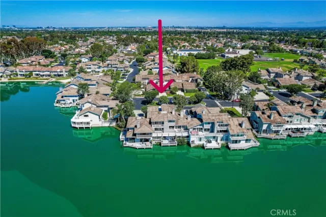 MLS: OC24128676 Condo For Sale