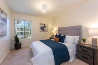 Photo #3: OC24128693 Listing 