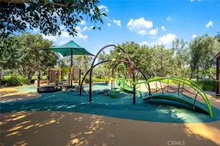 Photo #6: OC24128855 Listing