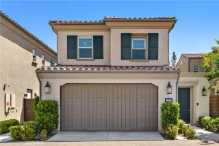 Photo #1: OC24129575 Listing 