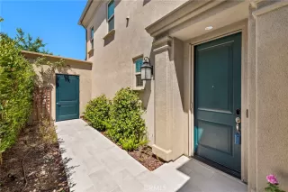 Photo #5: OC24129575 Listing 