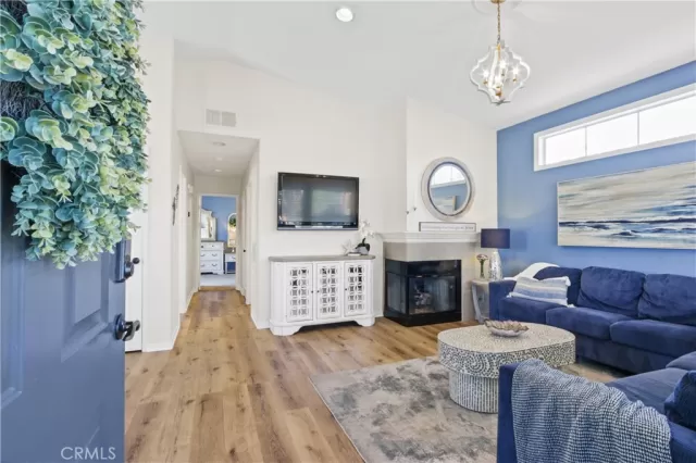 MLS: OC24130124 Condo For Sale