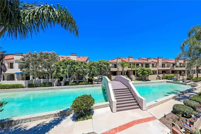 MLS: OC24130232 Condo For Sale