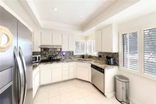 Photo #3: OC24130232 Listing 