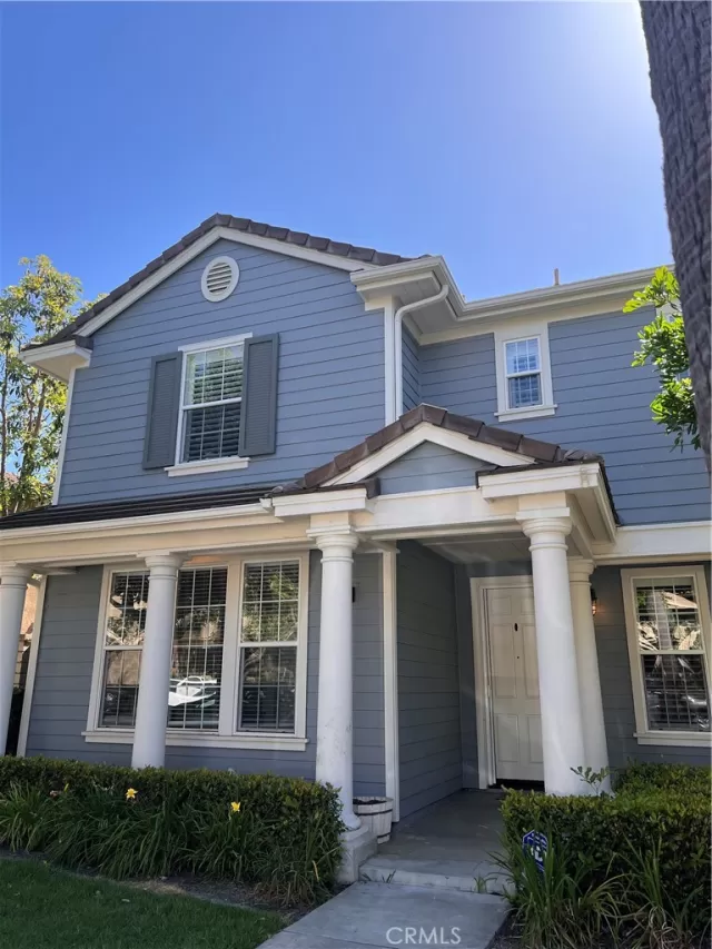 MLS: OC24130542 Condo For Sale