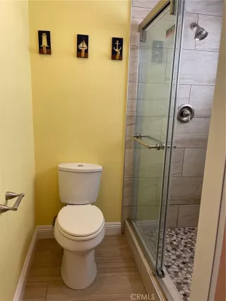 Photo #5: OC24130989 Listing 