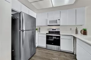 Photo #3: OC24131018 Listing 