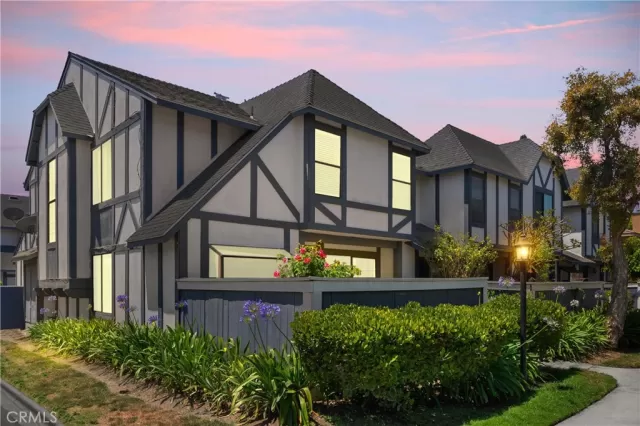 MLS: OC24131028 Condo For Sale