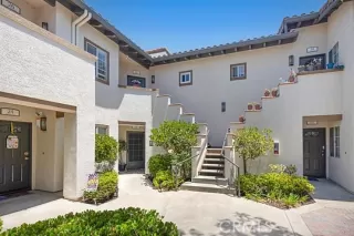 Photo #1: OC24131041 Listing