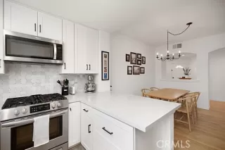 Photo #5: OC24131041 Listing