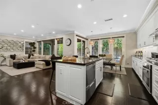 Photo #1: OC24131255 Listing 