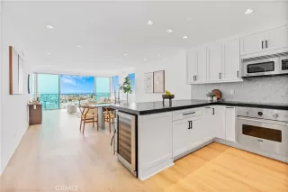 Photo #6: OC24131329 Listing 