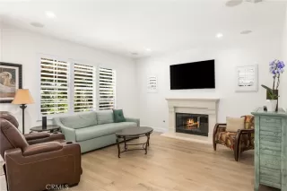 Photo #5: OC24131332 Listing 