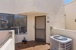 Photo #4: OC24131448 Listing