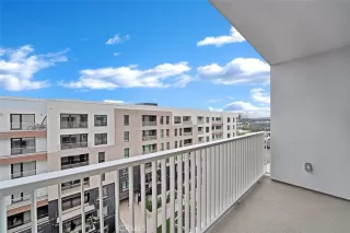 Photo #5: OC24132128 Listing 