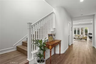 Photo #4: OC24132583 Listing