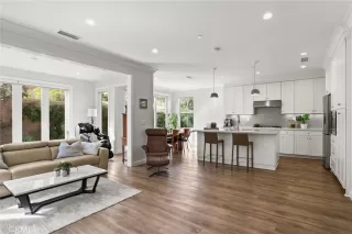 Photo #6: OC24132583 Listing