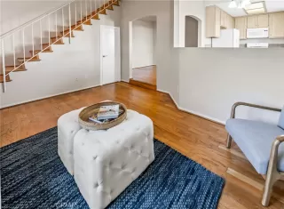 Photo #5: OC24132985 Listing 