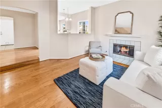 Photo #6: OC24132985 Listing 