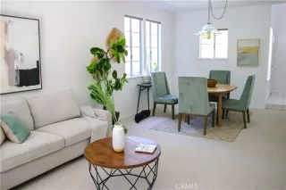 Photo #3: OC24133454 Listing 