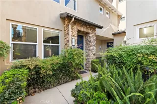 Photo #1: OC24133503 Listing