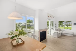 Photo #3: OC24133541 Listing 