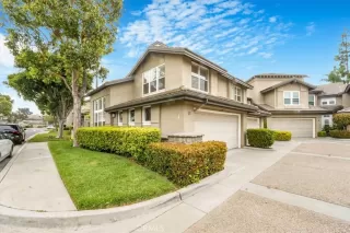 Photo #6: OC24133916 Listing 