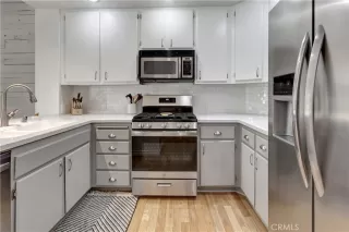 Photo #3: OC24134202 Listing 