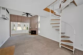 Photo #5: OC24134359 Listing 