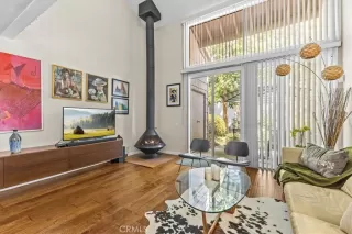 Photo #1: OC24135387 Listing 