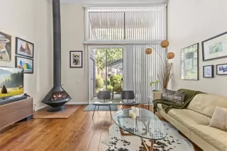 Photo #2: OC24135387 Listing 