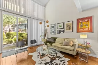 Photo #3: OC24135387 Listing 