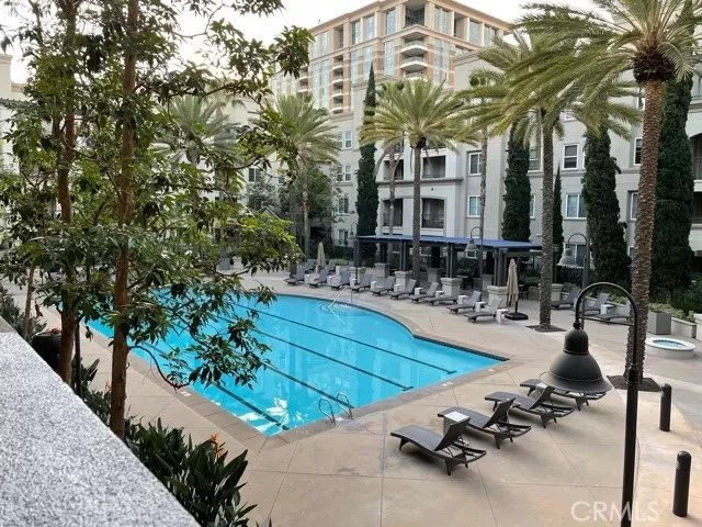 MLS: OC24135400 Condo For Sale