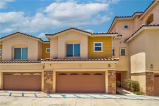 More Details about MLS # OC24135451 : 1556 W KATELLA AVENUE 3