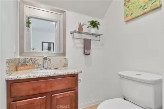 Photo #4: OC24135451 Listing 