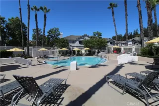 Photo #4: OC24135720 Listing