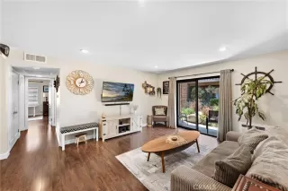 Photo #3: OC24135925 Listing 