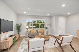 Photo #5: OC24136806 Listing 